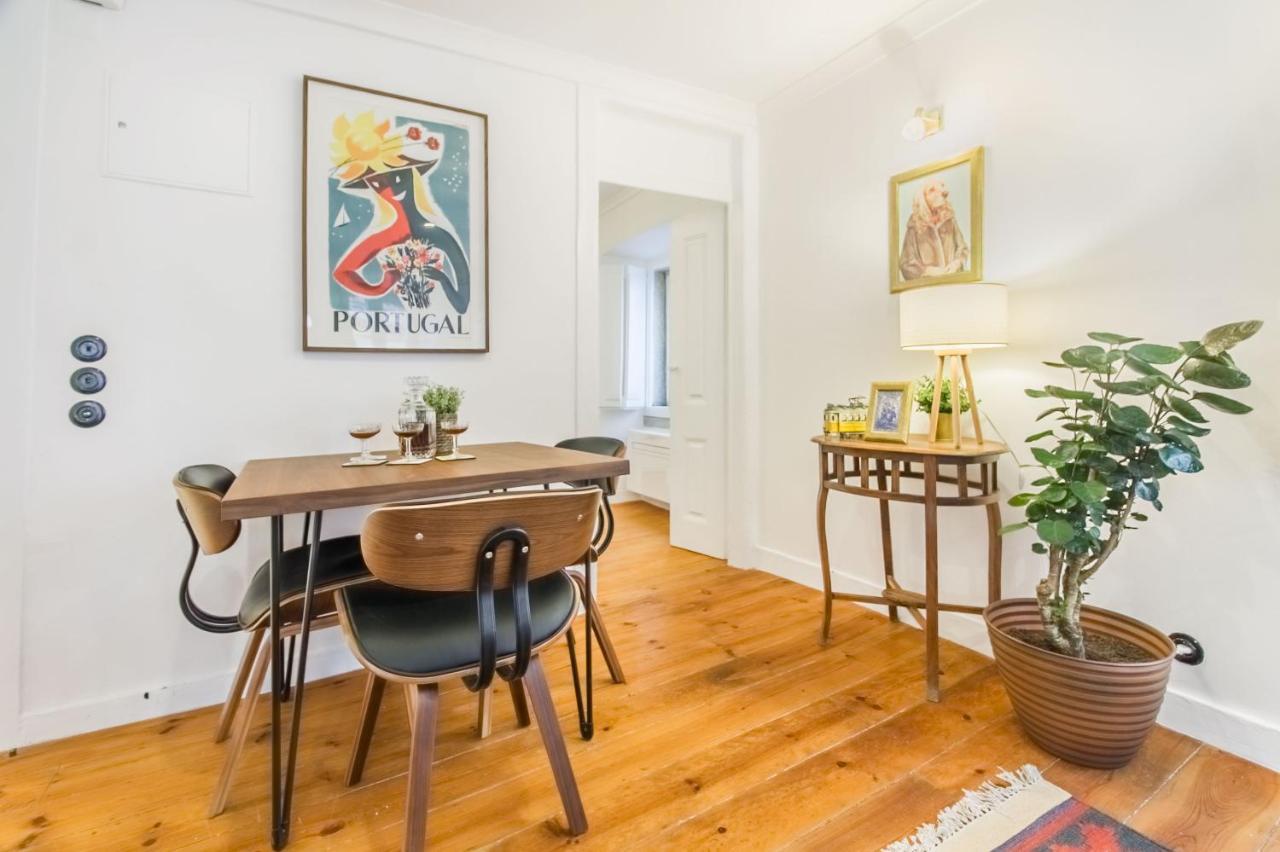 Unique And Stylish Flat In Historic Lisbon Apartment Luaran gambar